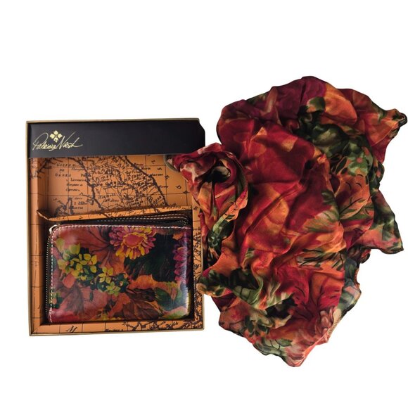 Patricia Nash Leather Wristlet & Scarf Set in Gift Box NWT - Picture 2 of 6